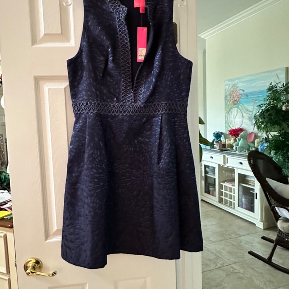 Lilly Pulitzeer Franci  Dress, True Navy Lagoon Jacquard, NWT - Picture 4 of 13